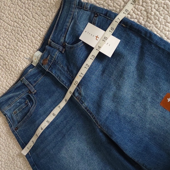 NWT True Craft Size 16 Boys Relaxed Fit Medium Wash Blue Jeans - Picture 7 of 15